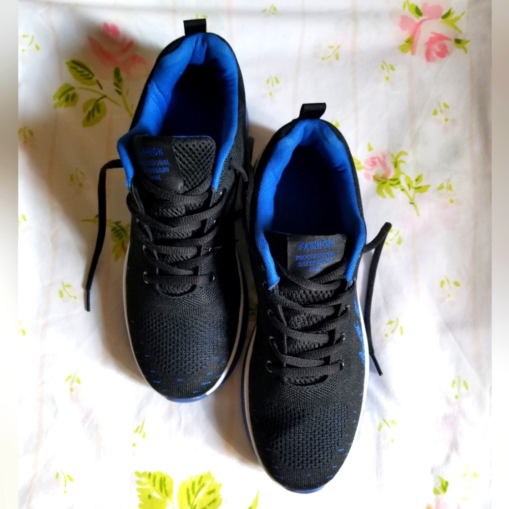 Ladies Sneakers